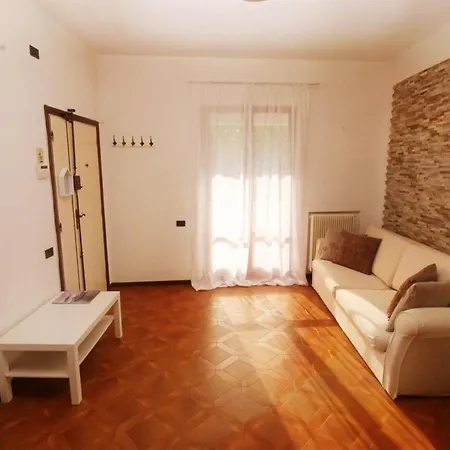 Casa Vacanze Ischia 12 * マルチェッリ